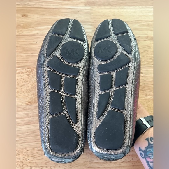 MICHAEL KORS Fulton Embossed Leather Moccasins - Picture 7 of 8